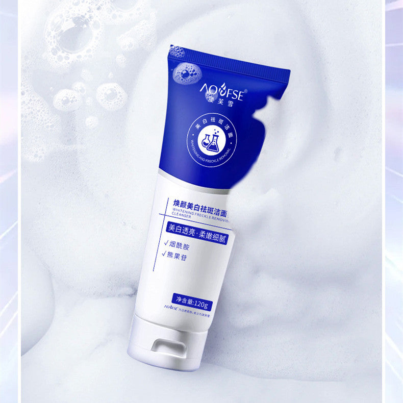 Whitening And Freckle Removing Facial Cleanser Mild Cleansing And Oil Controlling
