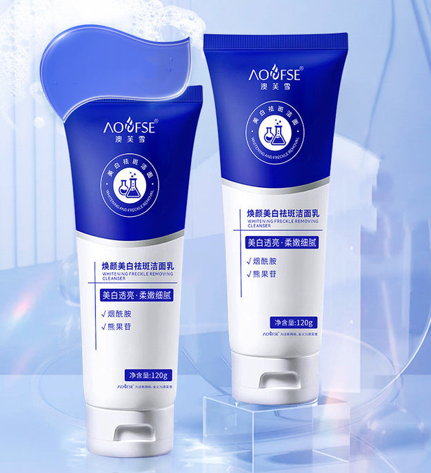 Whitening And Freckle Removing Facial Cleanser Mild Cleansing And Oil Controlling