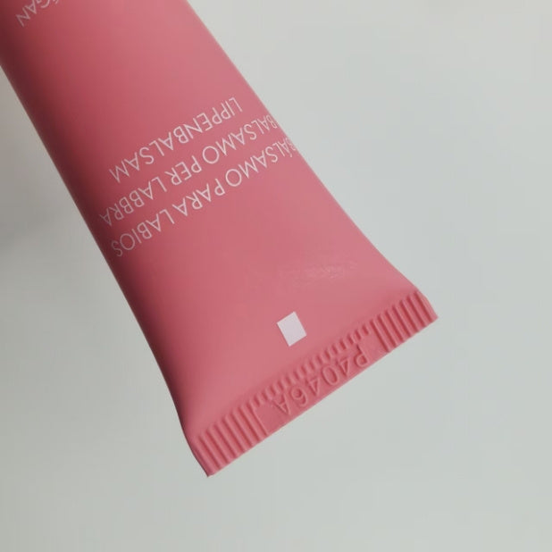 Moisturizing And Brightening Lip Balm 15ml