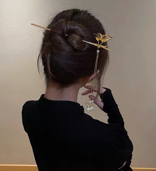Fashionable New Butterfly Tassel Hairpin Female